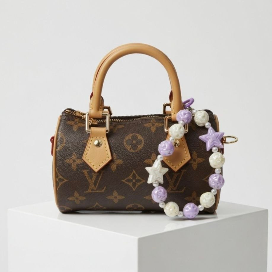 Monogram Nano Speedy with Floral Charm Louis Vuitton 👜✨🌸