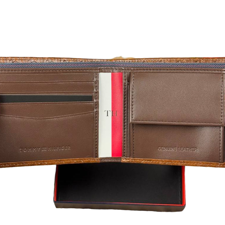 Tommy Hilfiger Men's RFID Brown Monogram Bi-Fold Wallet 🤎🔠💳