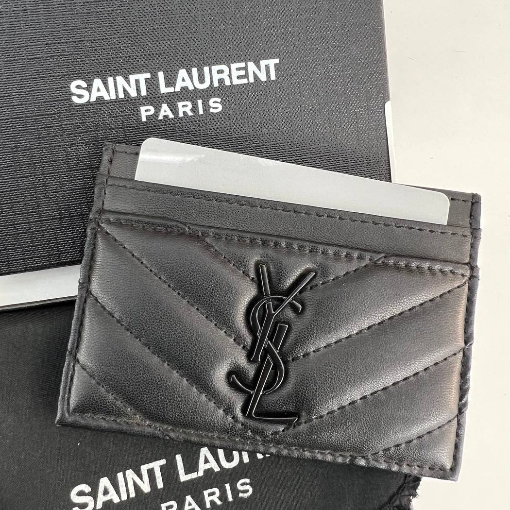 Monogram Quilted Card Holder Saint Laurent ✨ 💳 💼