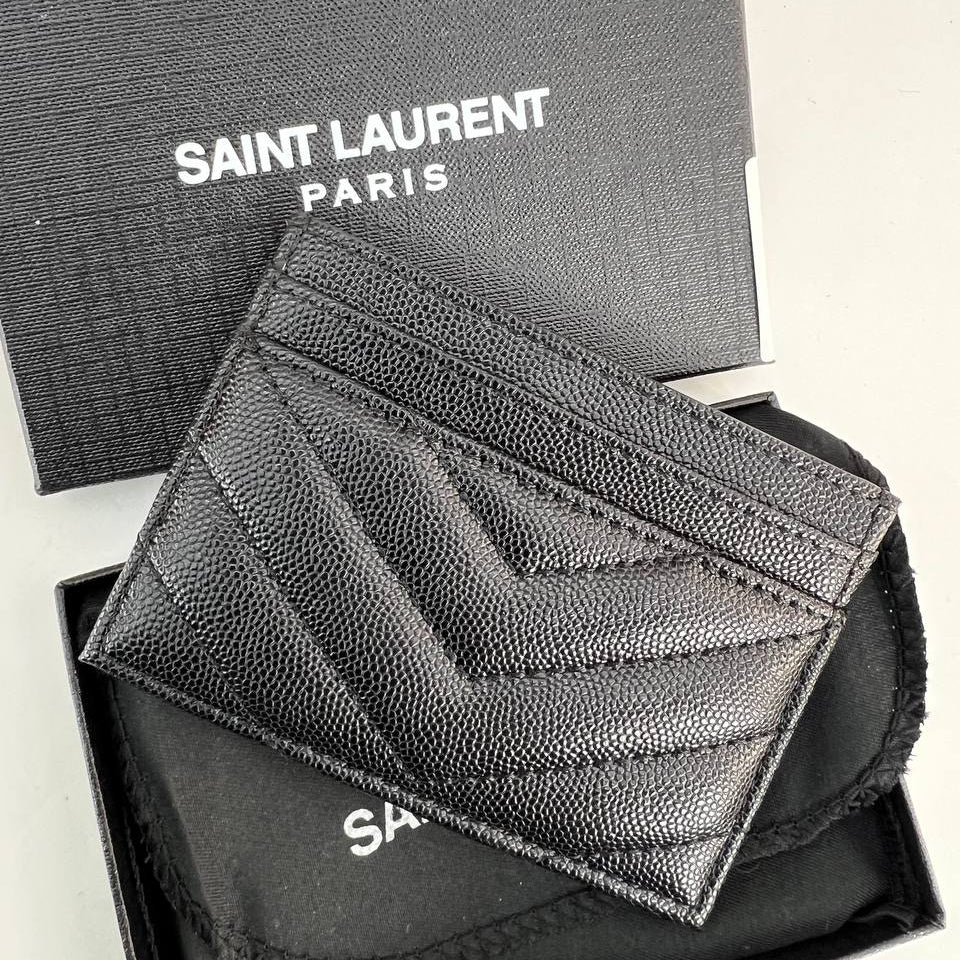 Monogram Quilted Card Holder Saint Laurent ✨ 💳 💼