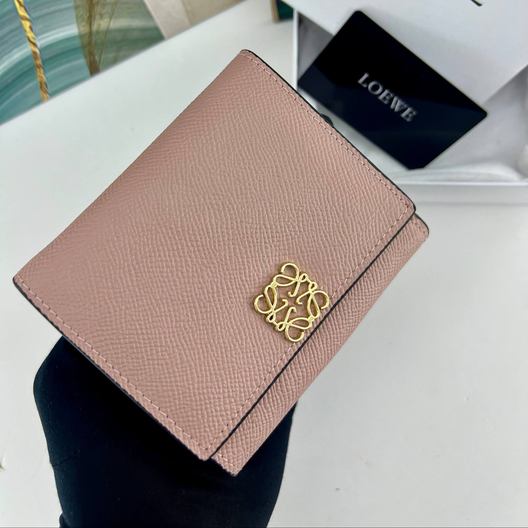 Anagram Trifold Wallet Loewe ✨ 💼 🐂