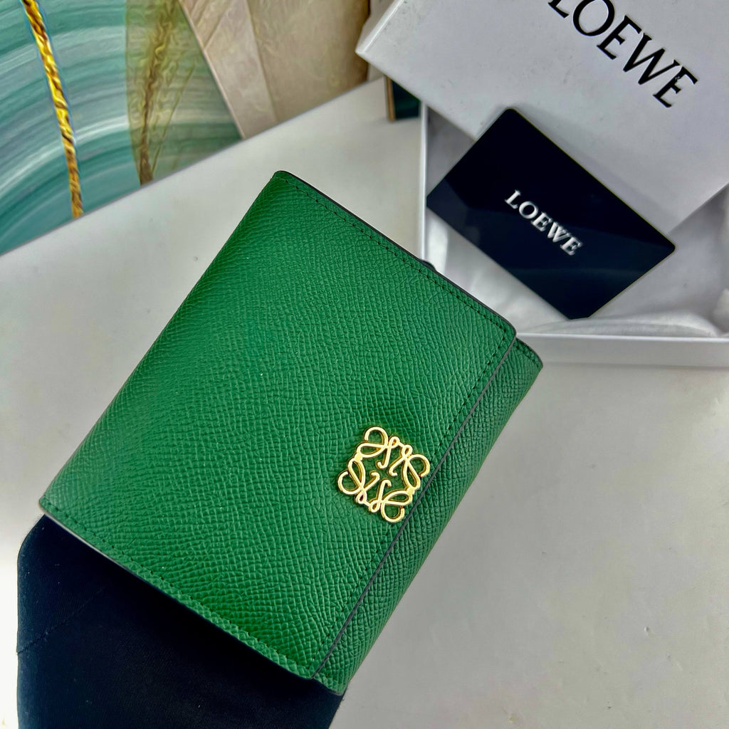 Anagram Trifold Wallet Loewe ✨ 💼 🐂
