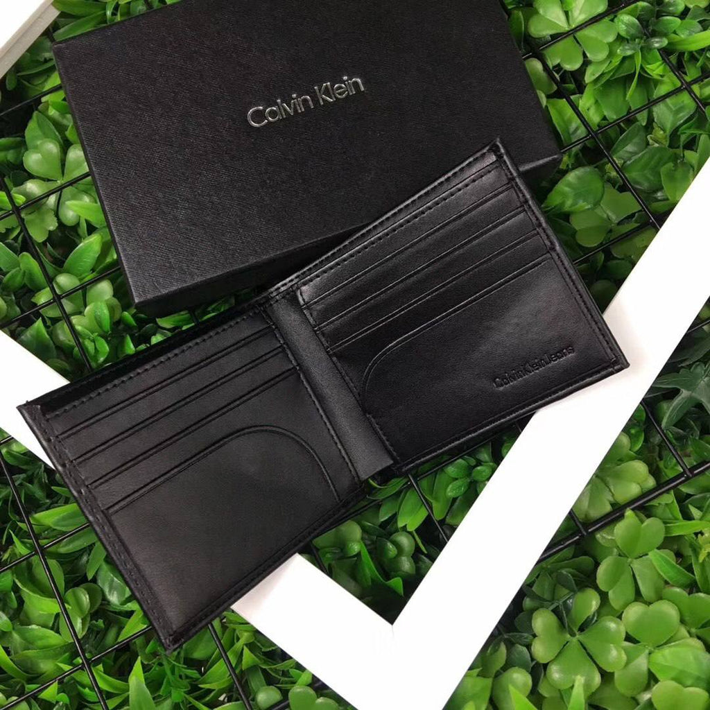 Calvin Klein Leather Wallet and Keychain Gift Set 🖤💼🎁