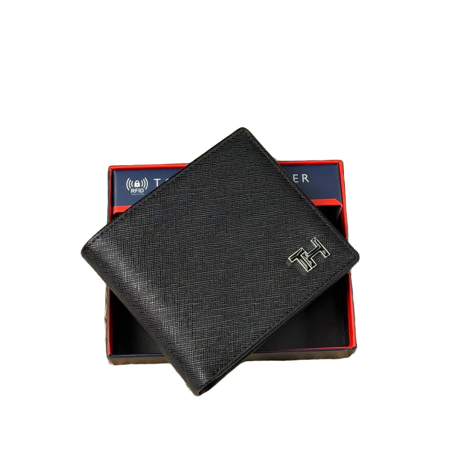 🖤 Tommy Hilfiger Black Bifold Wallet with Saffiano Texture and Metal TH Logo ✨ 🔒