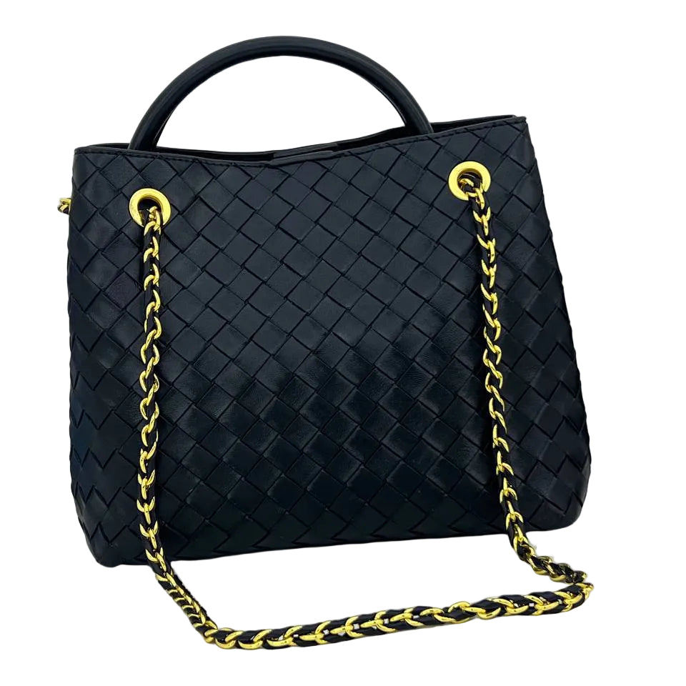 👜 Black Woven Leather Handbag with Gold Chain Detail ✨🔗