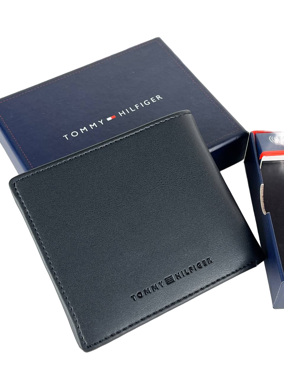 🖤 Tommy Hilfiger Men's Black Leather Bifold Wallet with Embossed Logo and RFID 🛡️