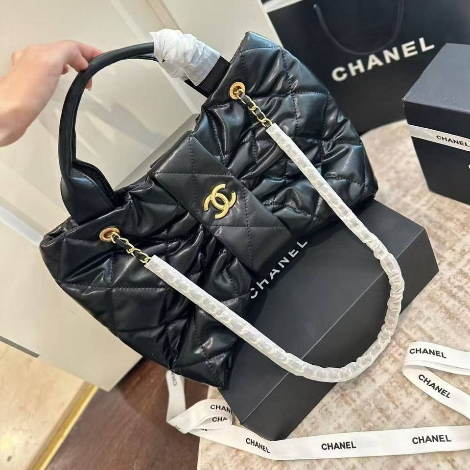 Chanel 25K Quilted Bow Tote Bag 🎀 👜 ✨
