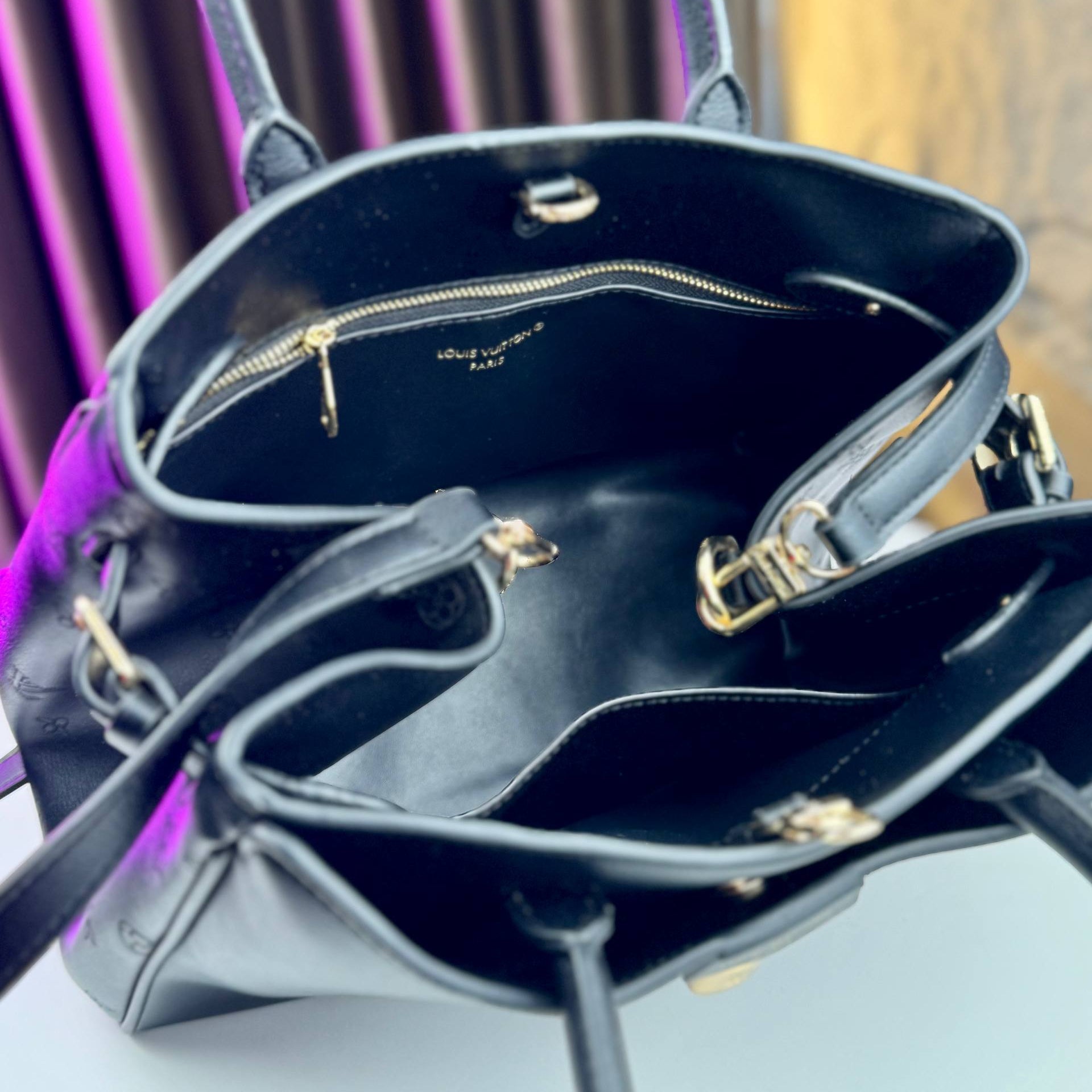 Louis Vuitton Elegant Padlock Handbag 👜✨💼