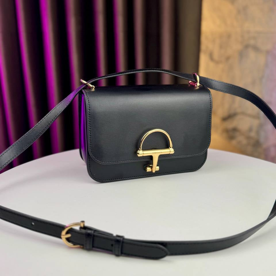 GUCCI Small Leather Shoulder Bag with Horsebit Hardware 👜✨