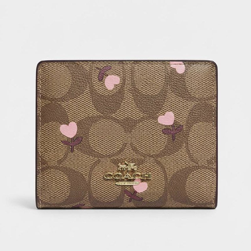 Coach Billfold Wallet in Signature Canvas with Heart Floral Print 💖👜🌸