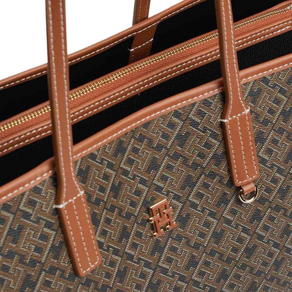 Tommy Hilfiger Monogram Tote 👜✨💼