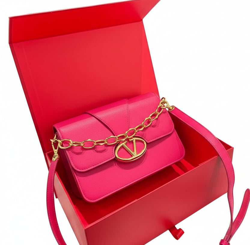 Valentino VLogo Chain Crossbody Bag 💖👜✨